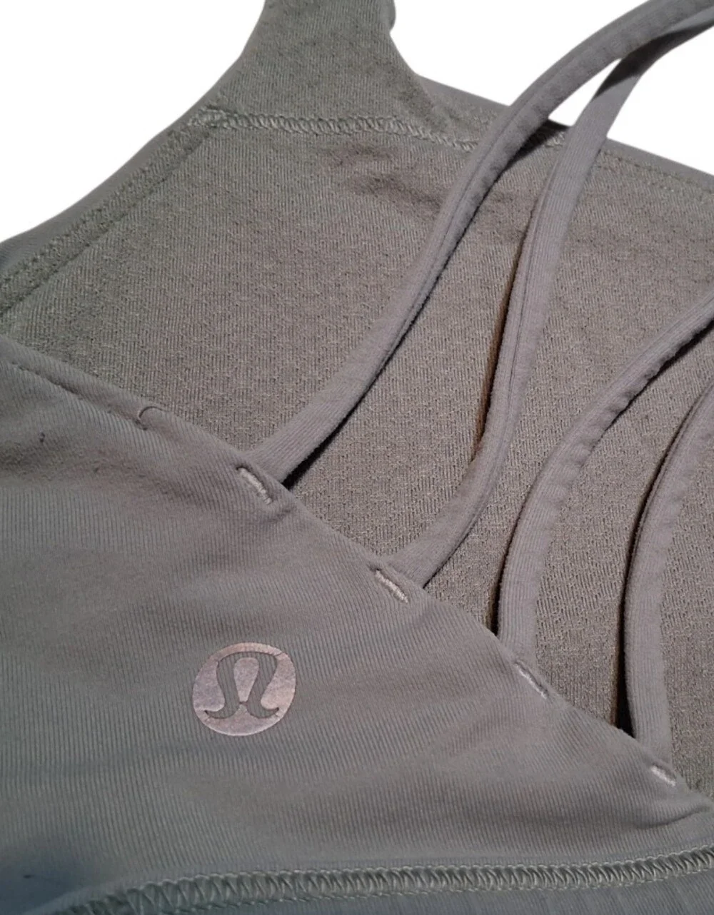 Lululemon Free To Be Wild Strappy Sports Bra Olive Green Size 10 Yoga Active Gym